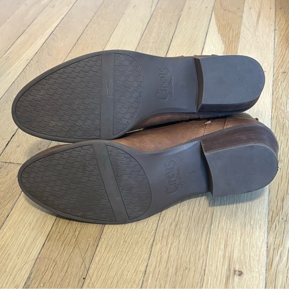 NWOT Circus by Sam Edelman Pent Ankle Booties in Brown - Picture 7 of 8